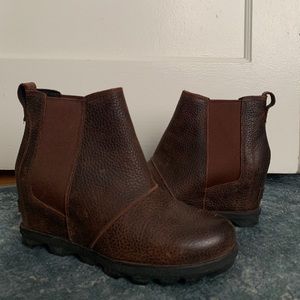 Sorel Joan of Artic Wedge II Chelsea boot